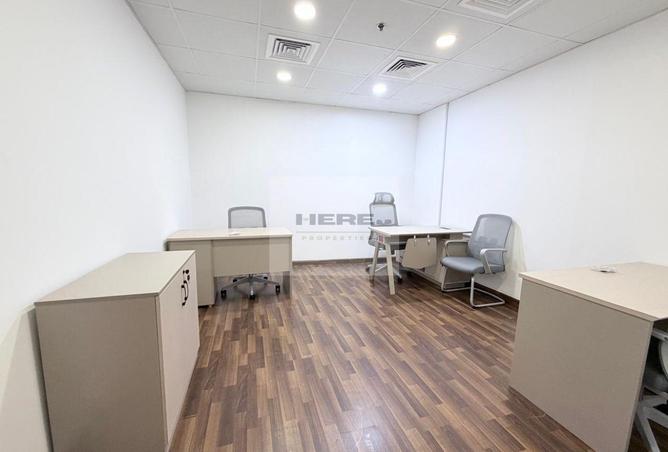 82788603 - Property Image 3