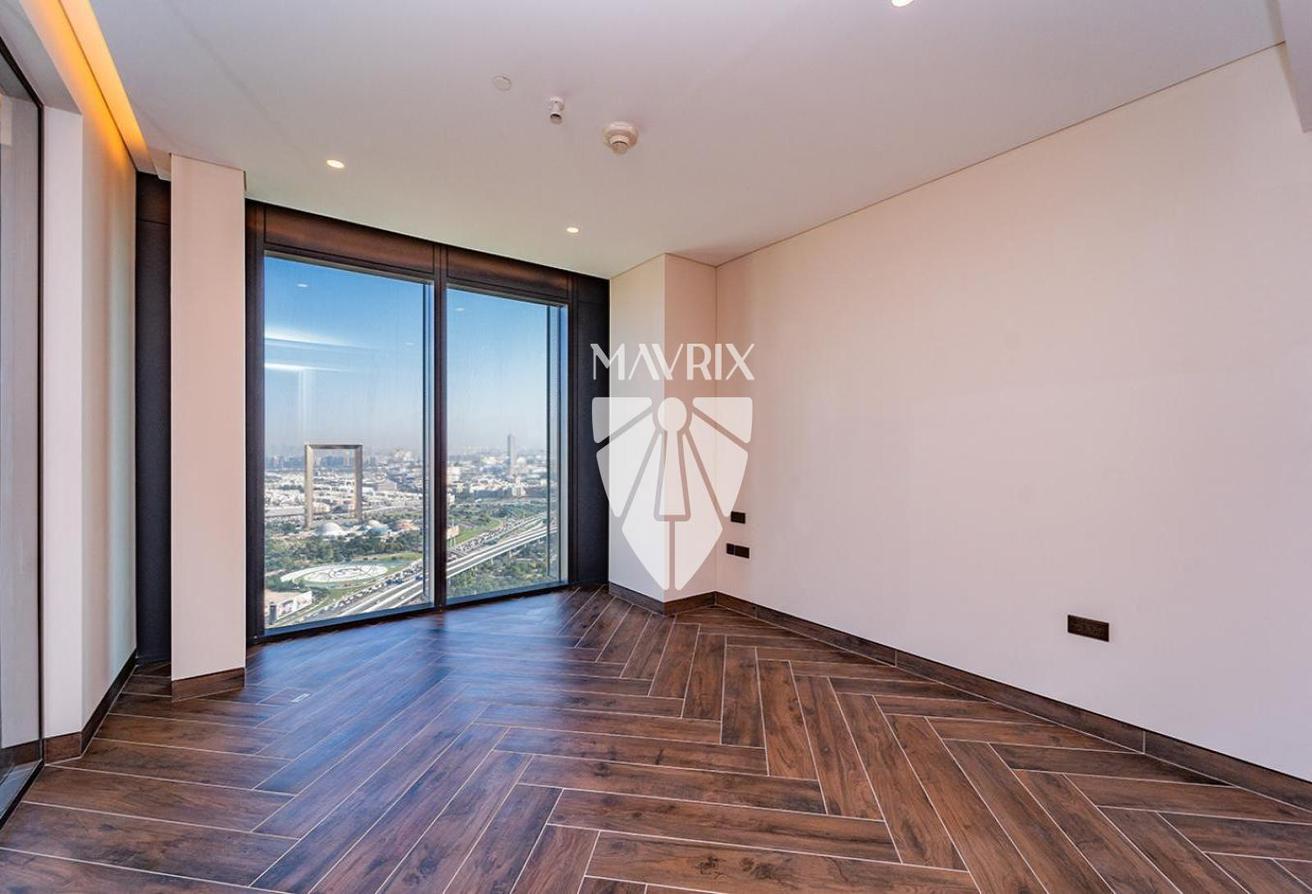 Zaabeel View | Semi Furnished | Available October photo 11