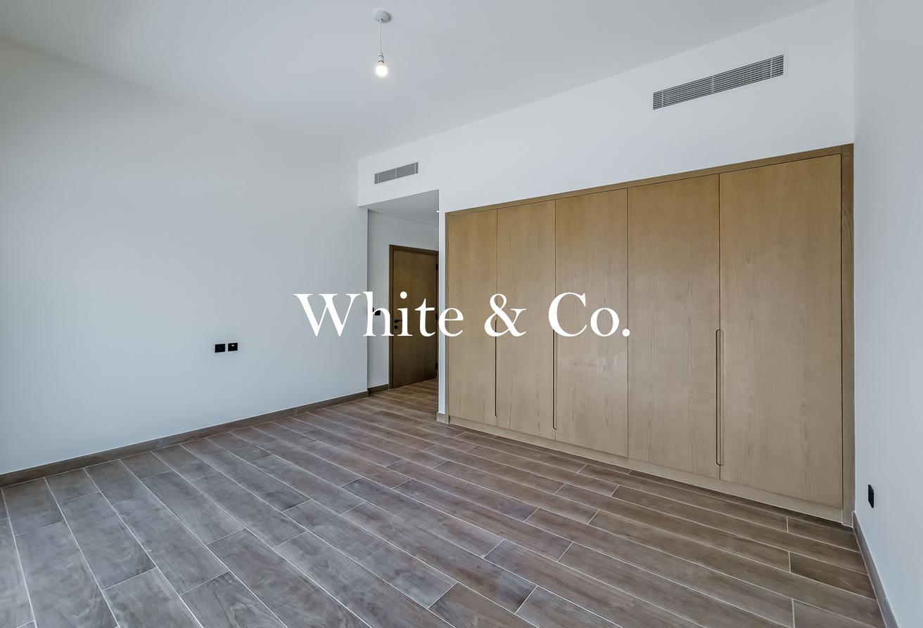 On the Lagoon | Single Row | 6 BR + Maids photo 9