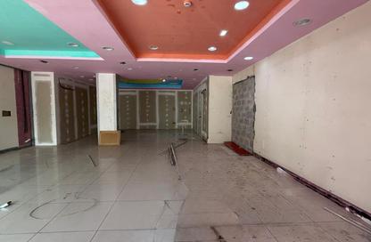 Shop - Studio - 1 Bathroom for rent in Al Karama - Dubai Shop - Studio - 1 Bathroom for rent in Al Karama - Dubai