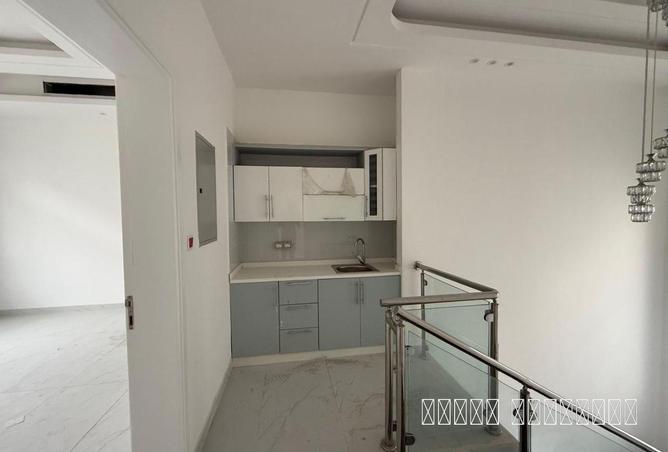 79821852 - Property Image 3