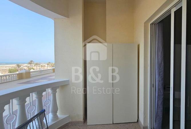 87448318 - Property Image 2