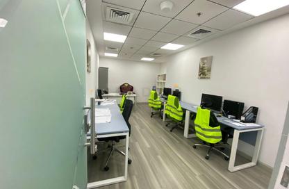 Business Centre - Studio - 3 Bathrooms for rent in Latifa Tower - Sheikh Zayed Road - Dubai Business Centre - Studio - 3 Bathrooms for rent in Latifa Tower - Sheikh Zayed Road - Dubai