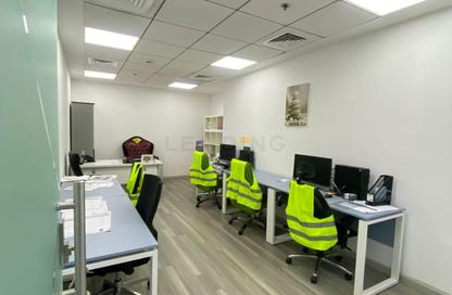 Business Centre - Studio - 3 Bathrooms for rent in Latifa Tower - Sheikh Zayed Road - Dubai Business Centre - Studio - 3 Bathrooms for rent in Latifa Tower - Sheikh Zayed Road - Dubai