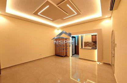 Apartment - Studio - 1 for rent in Al Qubaisat - Al Mushrif - Abu Dhabi Apartment - Studio - 1 for rent in Al Qubaisat - Al Mushrif - Abu Dhabi