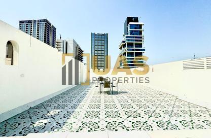 Apartment - 1 - 2 for rent in Golden Sands 12 - Al Mankhool - Bur Dubai - Dubai
