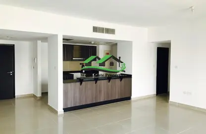 شقة - 2 غرف نوم - 2 حمامات للبيع في برج 39 - الريف داون تاون - الريف - أبوظبي