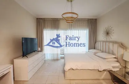 Apartment - Studio - 1 Bathroom for rent in Burj Al Nujoom - Downtown Dubai - Dubai