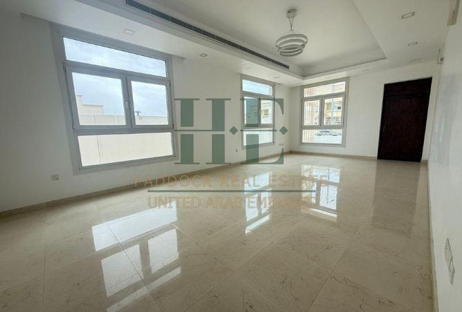 70268187 - صورة العقار 2