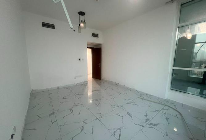137877054 - Property Image 3