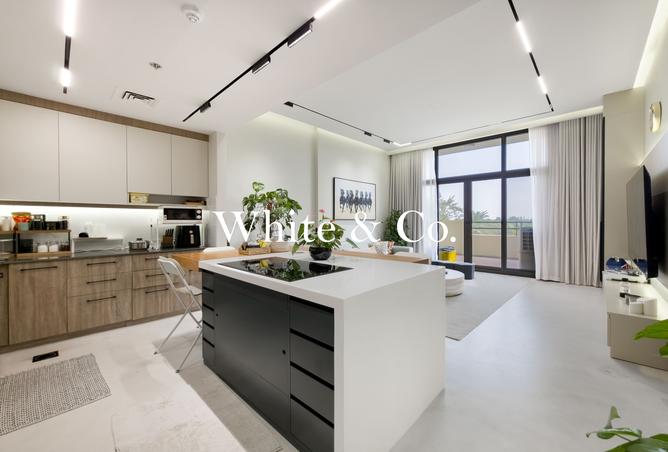 Fully Upgraded | Furnished | On The Park