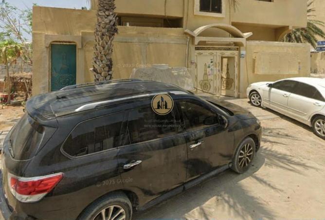 73111553 - Property Image 2