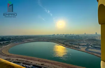 شقة - 2 غرف نوم - 3 حمامات للبيع في A  برج - لاجو فيستا - مدينة دبي للإنتاج (اي ام بي زد) - دبي