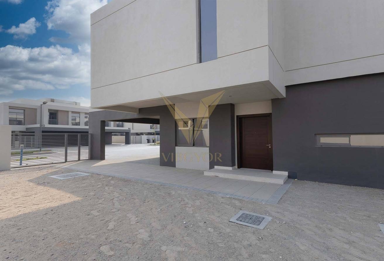 5BR + MAID VILLA | SINGLE ROW | NEAR AMENITIES photo 7