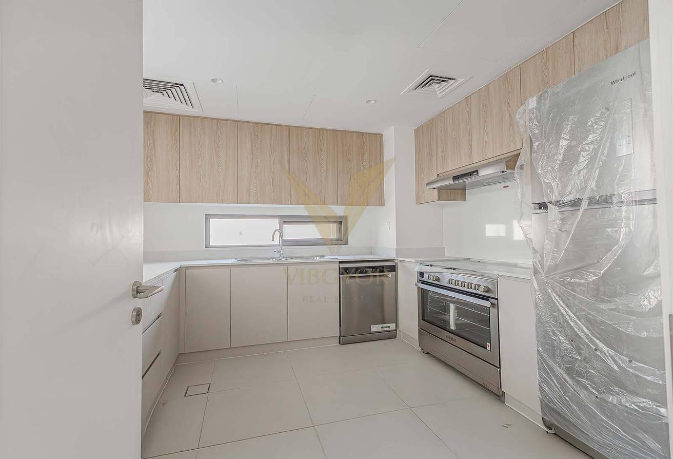 5BR + MAID VILLA | SINGLE ROW | NEAR AMENITIES photo 9