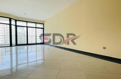 Apartment - 3 - 4 for rent in UBL Tower - Khalifa Street - Abu Dhabi Apartment - 3 - 4 for rent in UBL Tower - Khalifa Street - Abu Dhabi