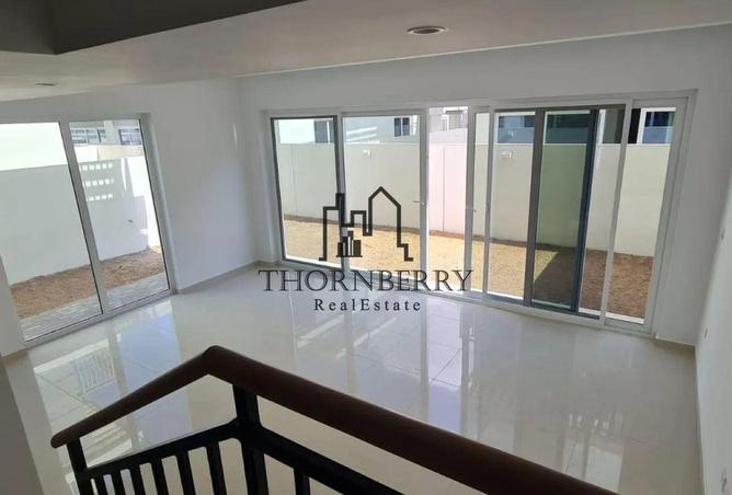 77363053 - صورة العقار 3