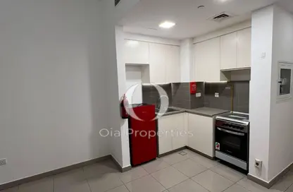 Apartment - Studio - 1 Bathroom for rent in Zahra Breeze Apartments 4A - Zahra Breeze Apartments 4 - Zahra Breeze Apartments - Town Square - Dubai