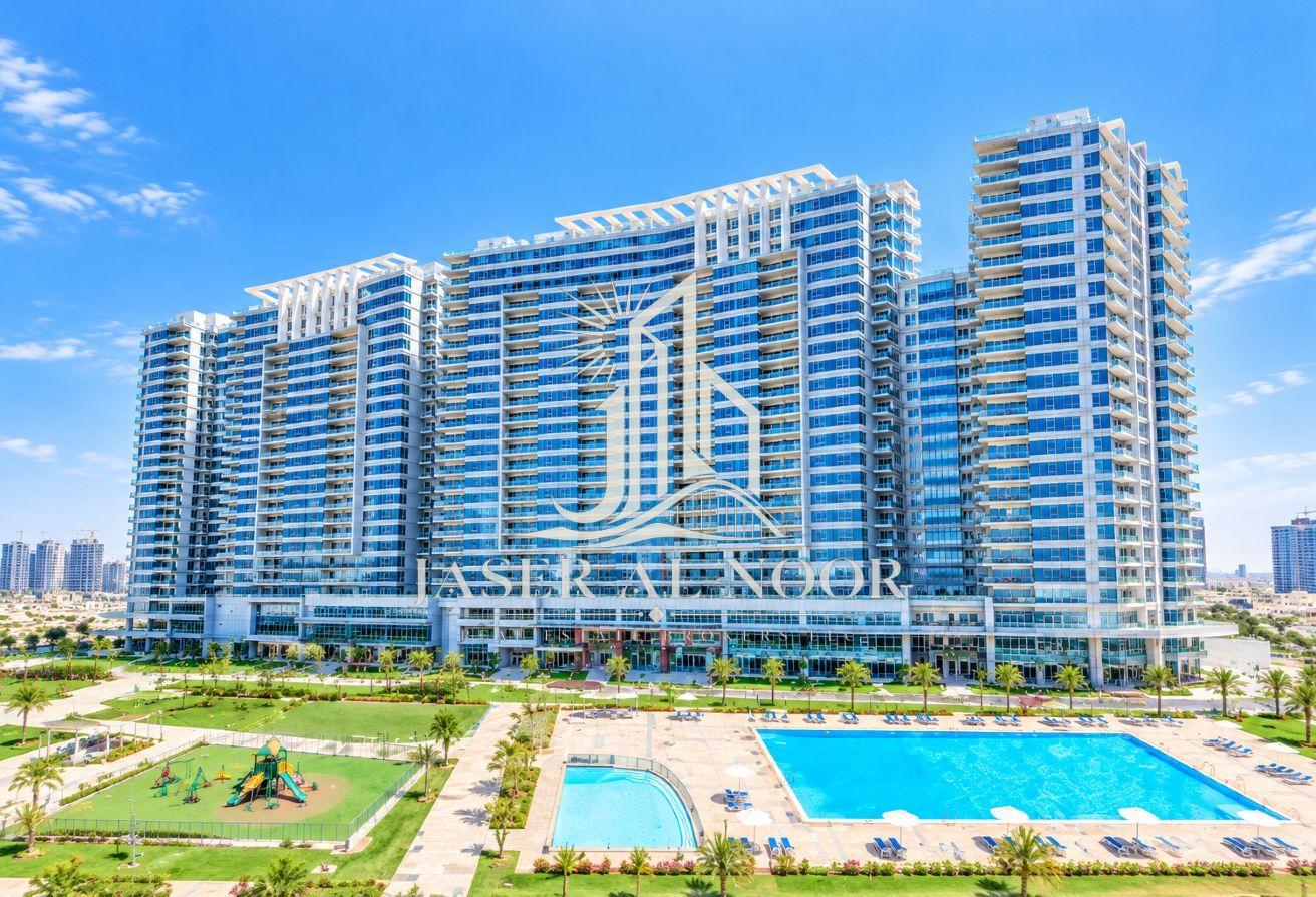Furnished | Upgraded | Higher Floor | No Balcony photo 10