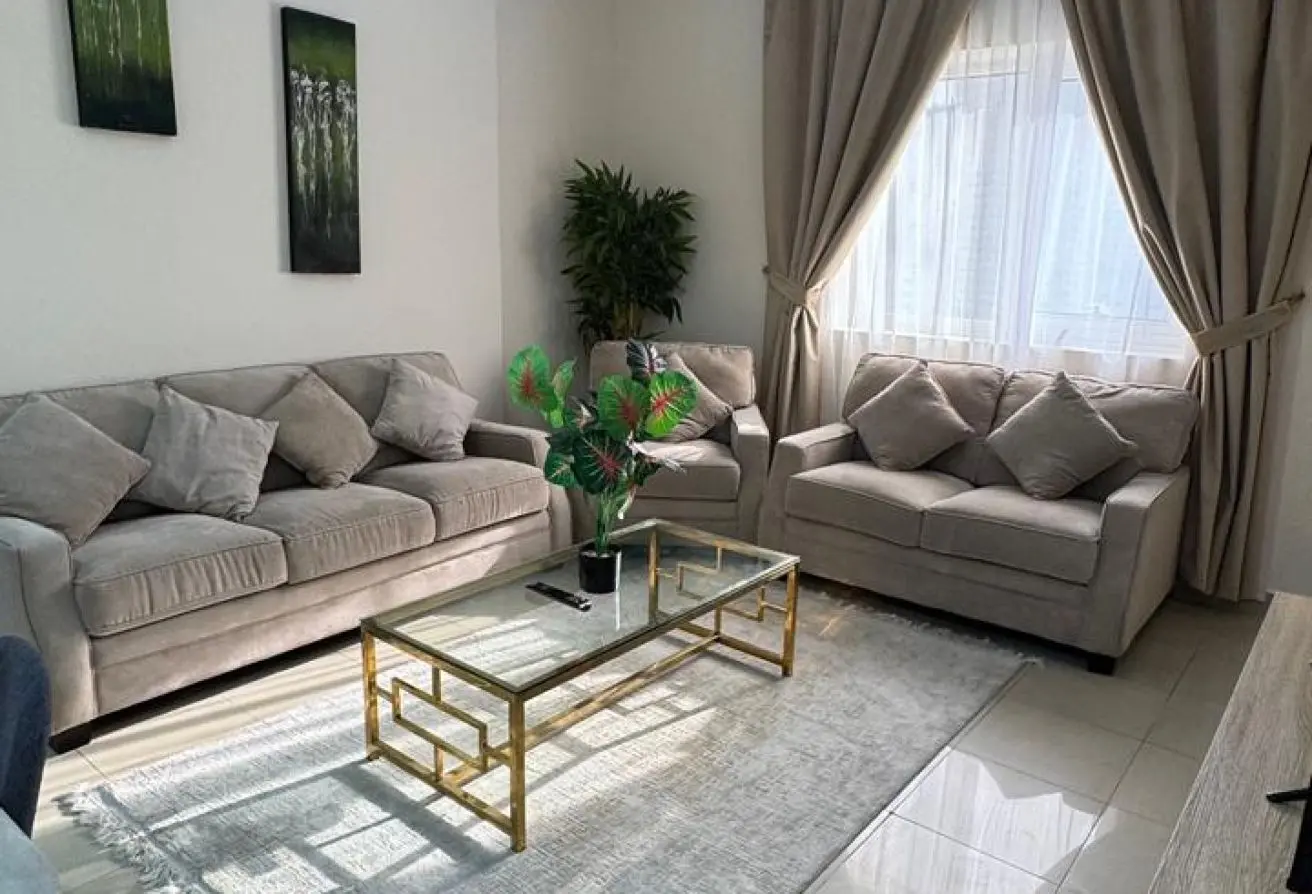 152377044 - Property Main Image