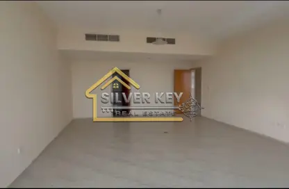 شقة - 2 غرف نوم - 2 حمامات للايجار في المجاز 2 - المجاز - الشارقة