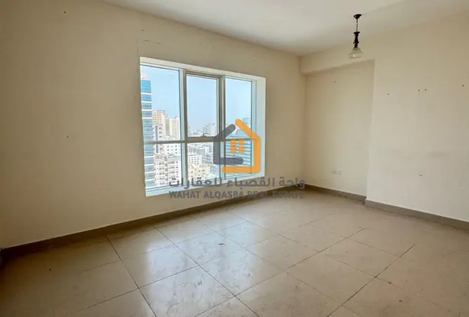 127911960 - Property Image 2