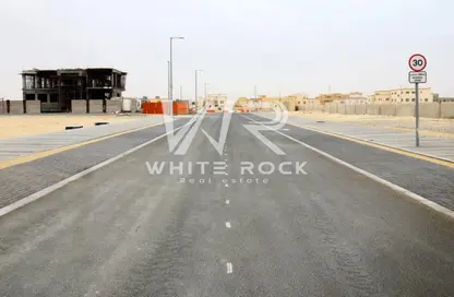 أرض - استوديو للبيع في مدينة شخبوط - أبوظبي