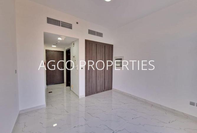 81924374 - صورة العقار 3