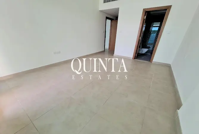 145995541 - Property Image 3