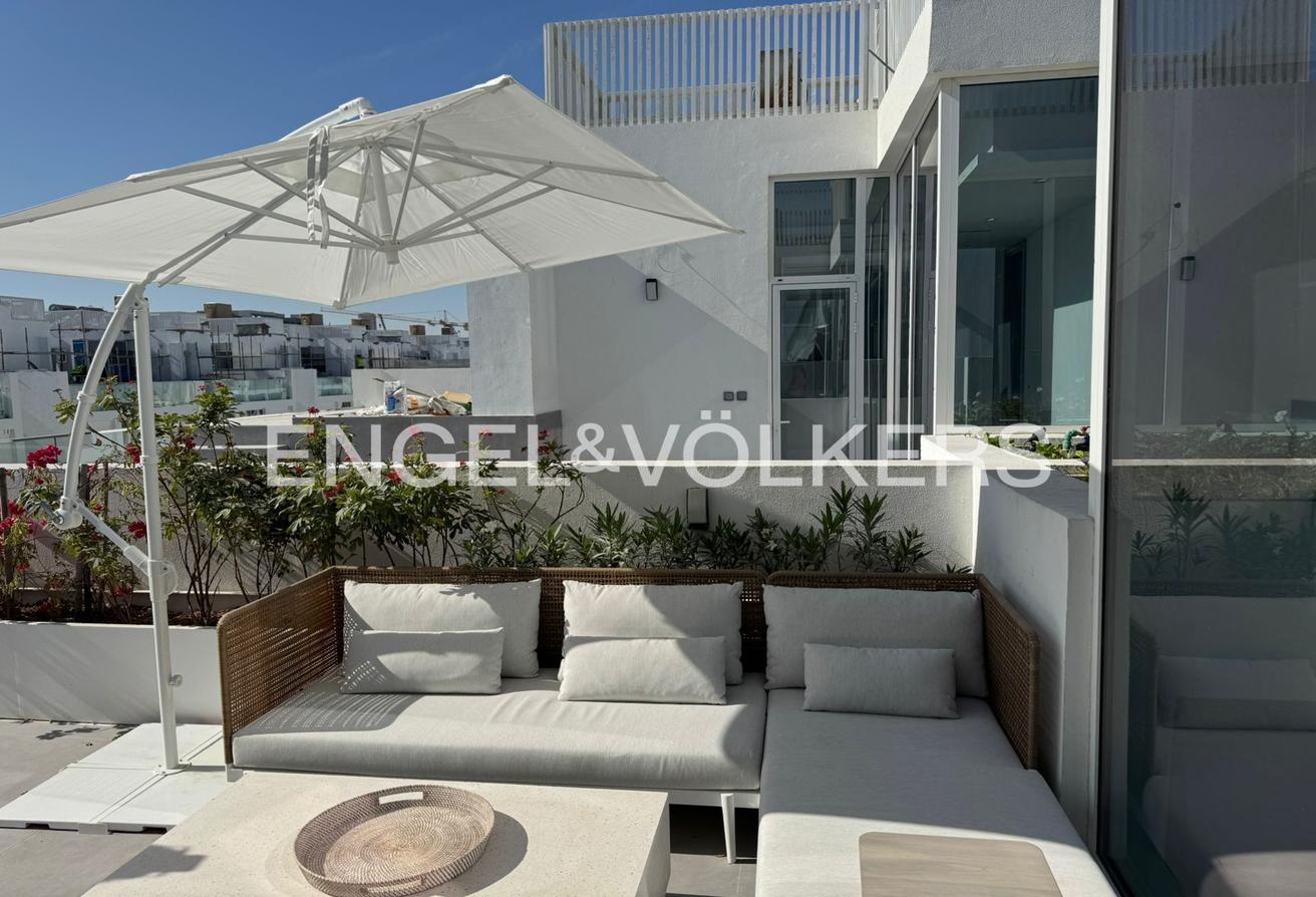 4 Bedroom | Park View | Premium photo 28
