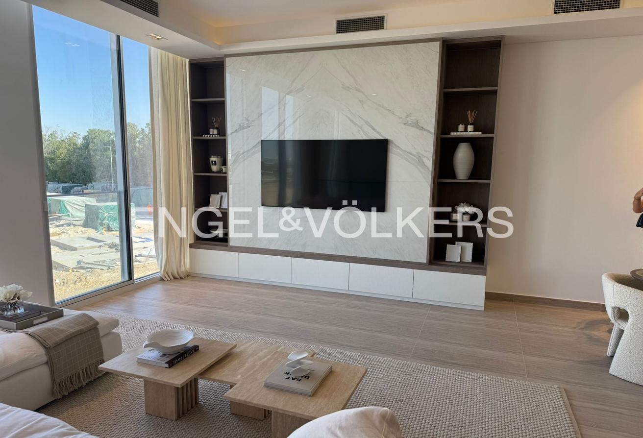 4 Bedroom | Park View | Premium photo 11