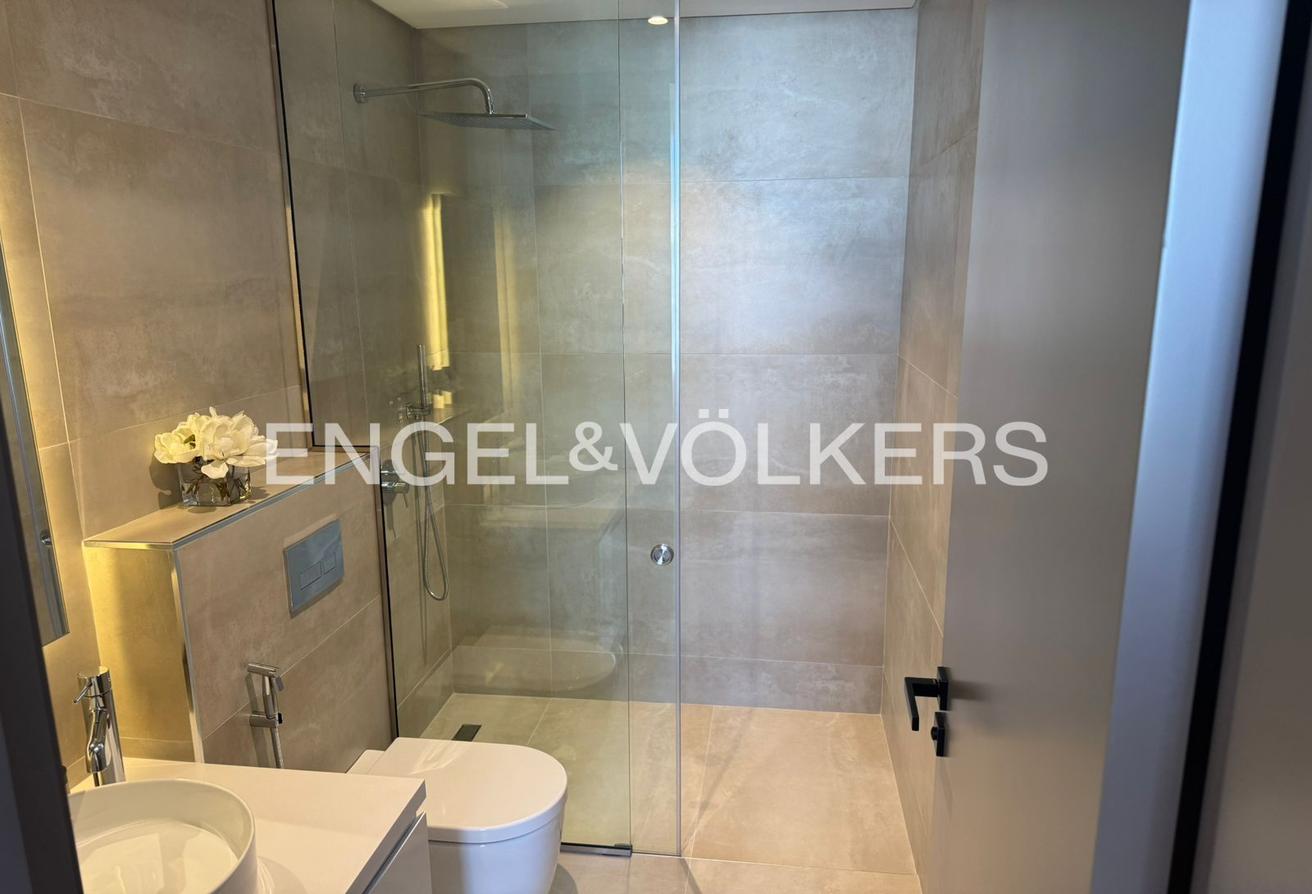 4 Bedroom | Park View | Premium photo 20