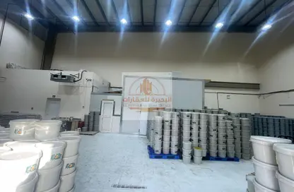 Factory - Studio - 2 Bathrooms for sale in Umm Al Thuoob - Umm Al Quwain