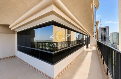 Apartment - 3 Bedrooms - 4 Bathrooms for rent in Al Marwa Towers - Cornich Al Buhaira - Sharjah Apartment - 3 Bedrooms - 4 Bathrooms for rent in Al Marwa Towers - Cornich Al Buhaira - Sharjah