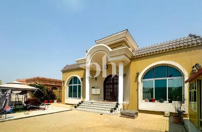 Villa - 3 Bedrooms - 2 Bathrooms for rent in Al Quoz 1 Villas - Al Quoz 1 - Al Quoz - Dubai