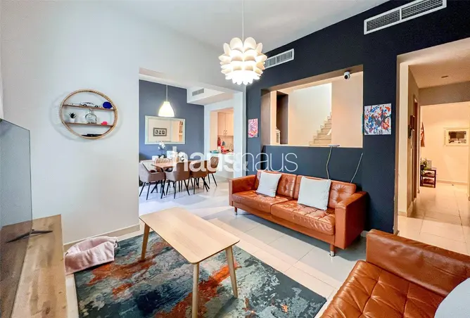 90054603 - Property Image 3