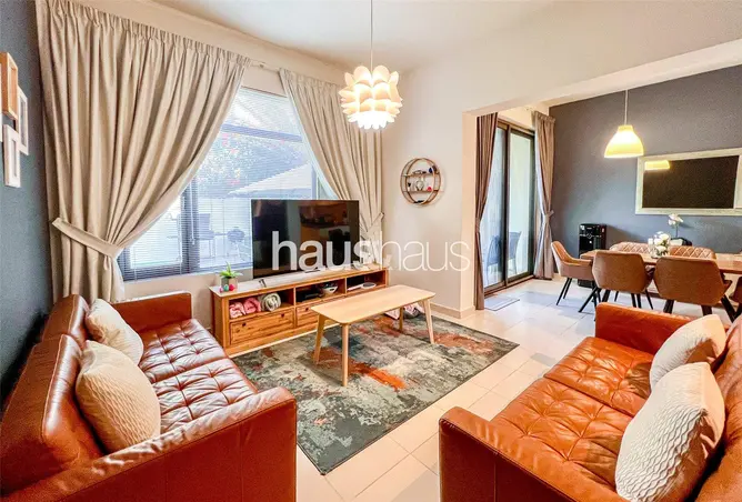 90054603 - Property Image 2