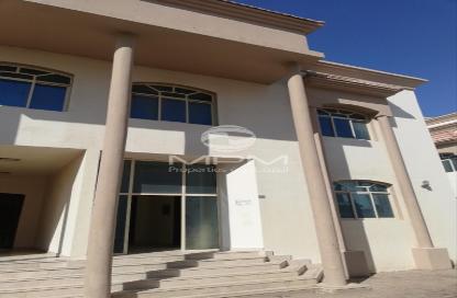 Villa - 4 Bedrooms - 6 Bathrooms for rent in Khalifa City A - Khalifa City - Abu Dhabi