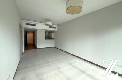 Apartment - 1 Bedroom - 2 Bathrooms for sale in SOL Bay - Business Bay - Dubai