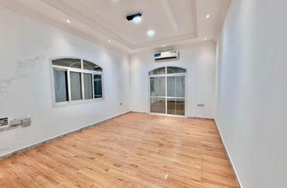 Apartment - Studio - 1 Bathroom for rent in Mohamed Bin Zayed Centre - Mohamed Bin Zayed City - Abu Dhabi