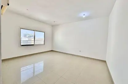 شقة - 1 حمام للايجار في مركز محمد بن زايد - مدينة محمد بن زايد - أبوظبي