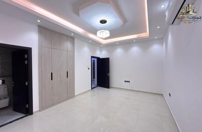 Villa - 5 Bedrooms - 7 Bathrooms for rent in Al Helio 2 - Al Helio - Ajman Villa - 5 Bedrooms - 7 Bathrooms for rent in Al Helio 2 - Al Helio - Ajman