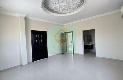 Villa - 5 Bedrooms - 5 Bathrooms for rent in Al Riffa - Ras Al Khaimah