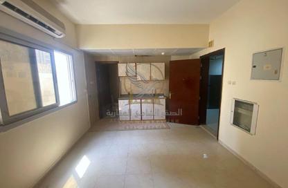 Apartment - Studio - 1 for rent in Al Ghuwair - Al Gharb - Sharjah Apartment - Studio - 1 for rent in Al Ghuwair - Al Gharb - Sharjah