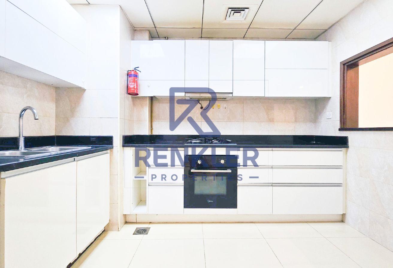 Ready To Move | Spacious Layout | 1BHK + Maid photo 8