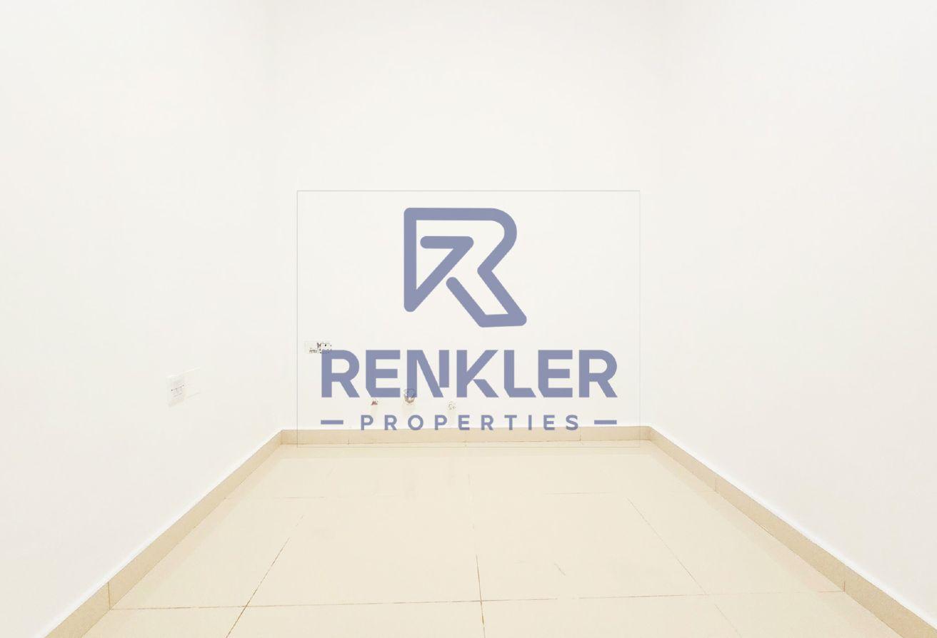 Ready To Move | Spacious Layout | 1BHK + Maid photo 3