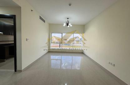 Apartment - 1 Bedroom - 2 Bathrooms for rent in Infinity Building - Sheikh Zayed Road - Dubai