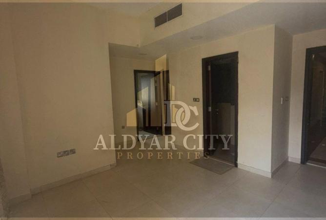 72305577 - Property Image 2