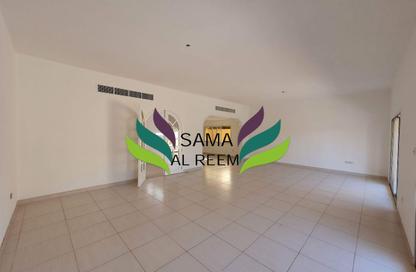 Villa - 4 - 4 for rent in Al Safa 2 Villas - Al Safa 2 - Al Safa - Dubai