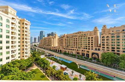 Apartment - 1 - 2 for sale in Jash Hamad - Shoreline Apartments - Palm Jumeirah - Dubai